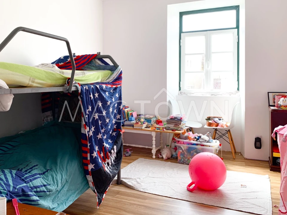 Moradia T4 para Venda em Monsanto Foto 13