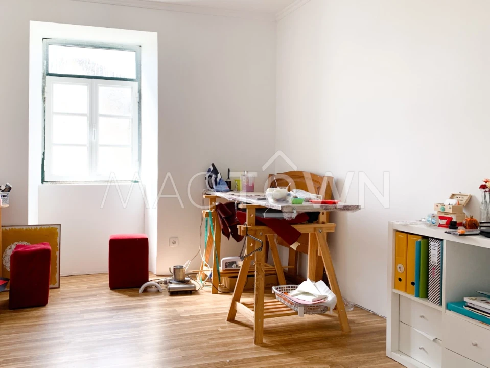 Moradia T4 para Venda em Monsanto Foto 14