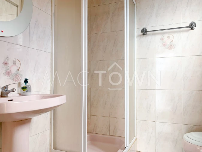 Moradia T4 para Venda em Monsanto Foto 19