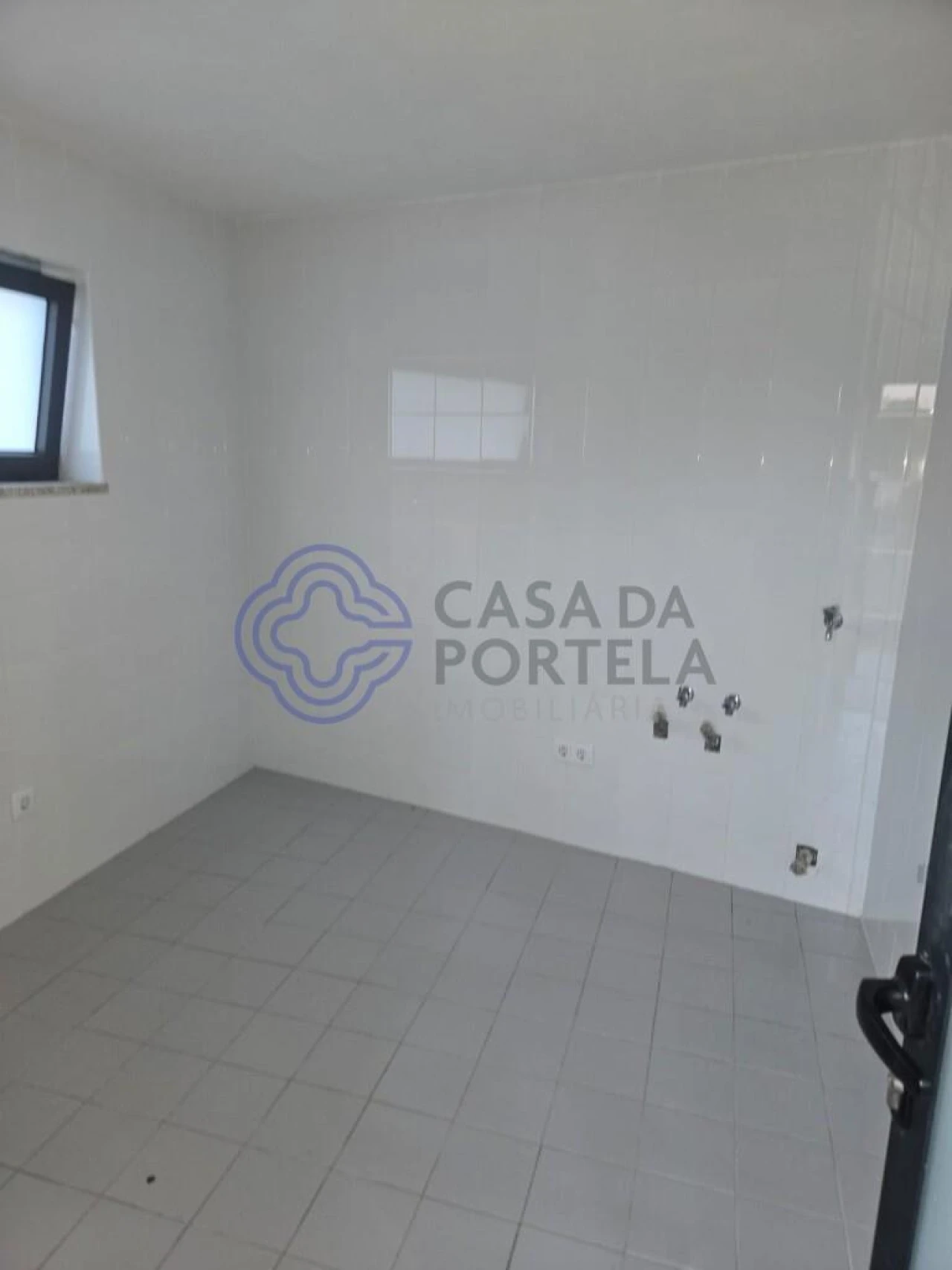 Moradia T3 para Venda em Nogueira e Silva Escura Foto 75