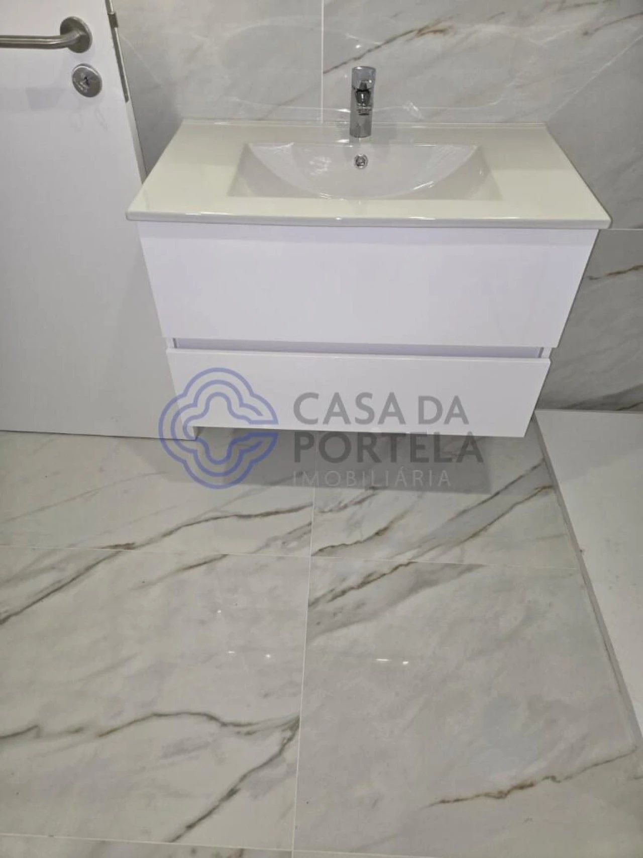 Moradia T3 para Venda em Nogueira e Silva Escura Foto 60