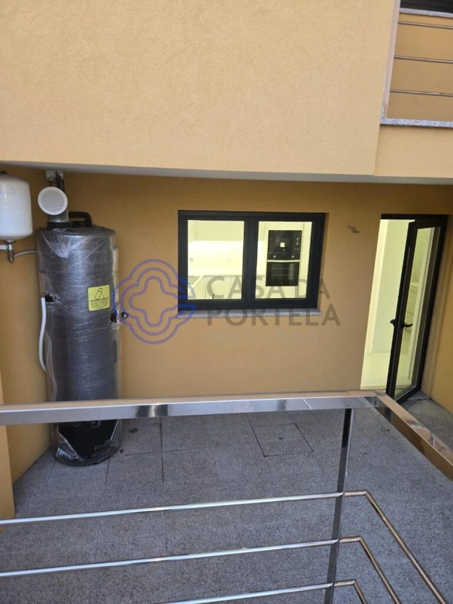 Moradia T3 para Venda em Nogueira e Silva Escura Foto 14