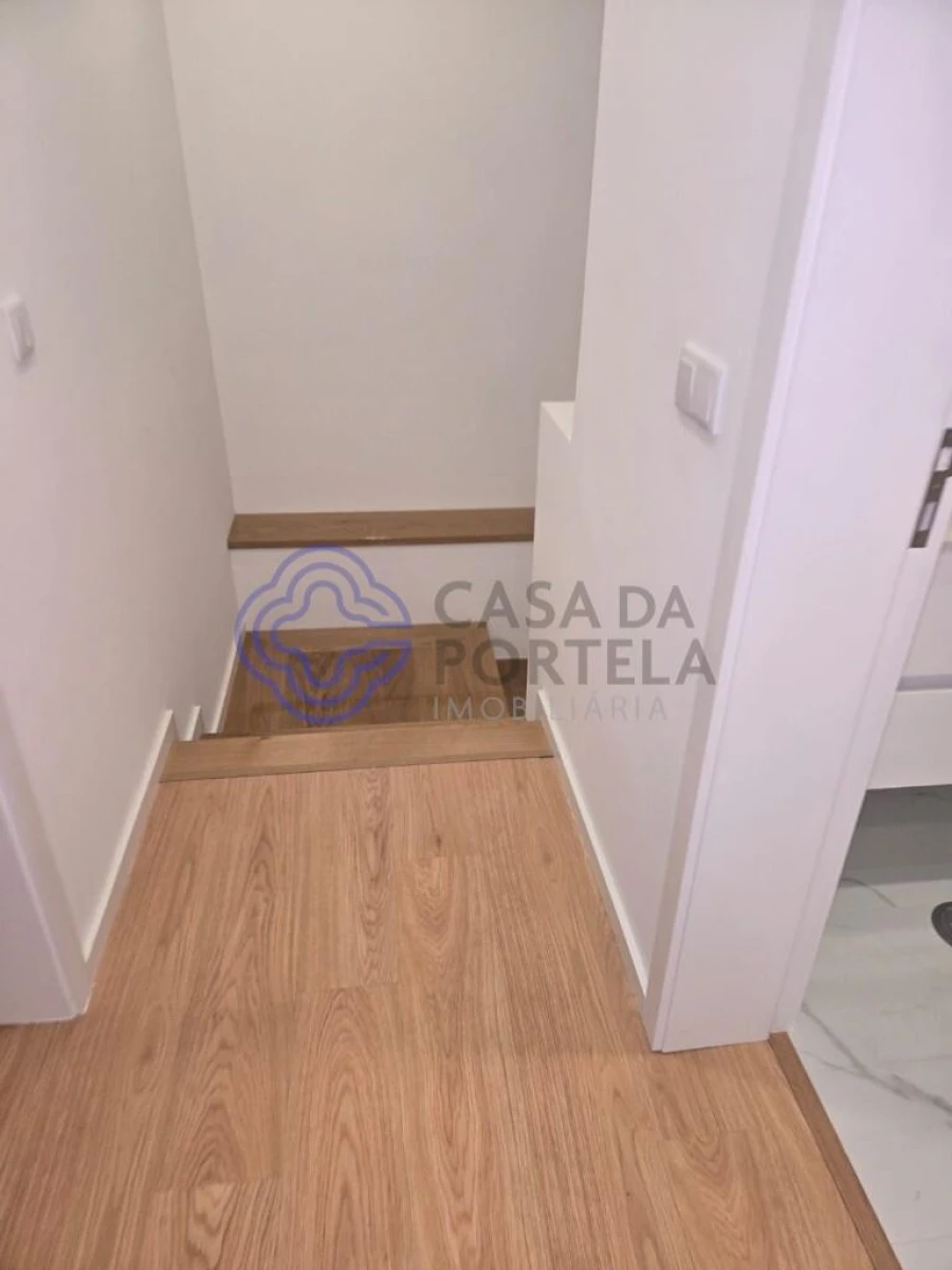Moradia T3 para Venda em Nogueira e Silva Escura Foto 65