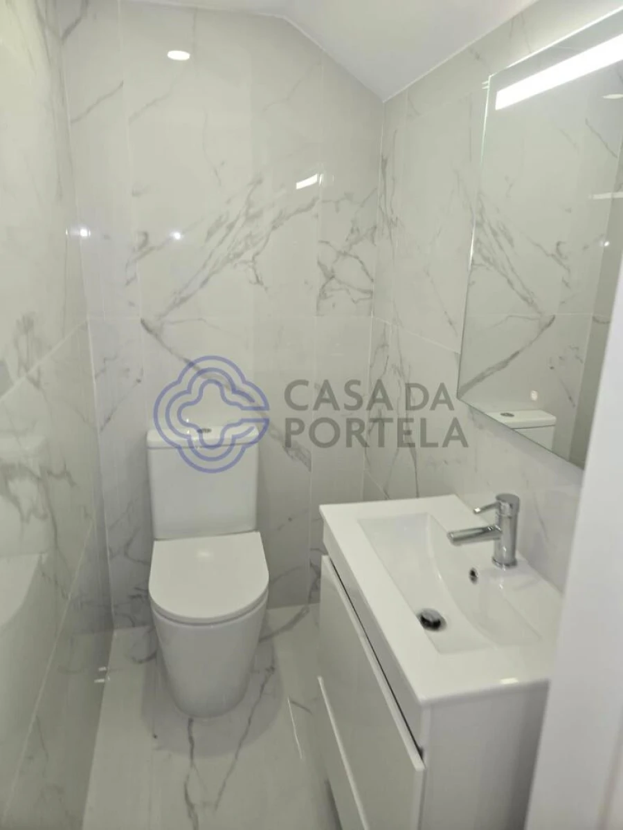 Moradia T3 para Venda em Nogueira e Silva Escura Foto 29