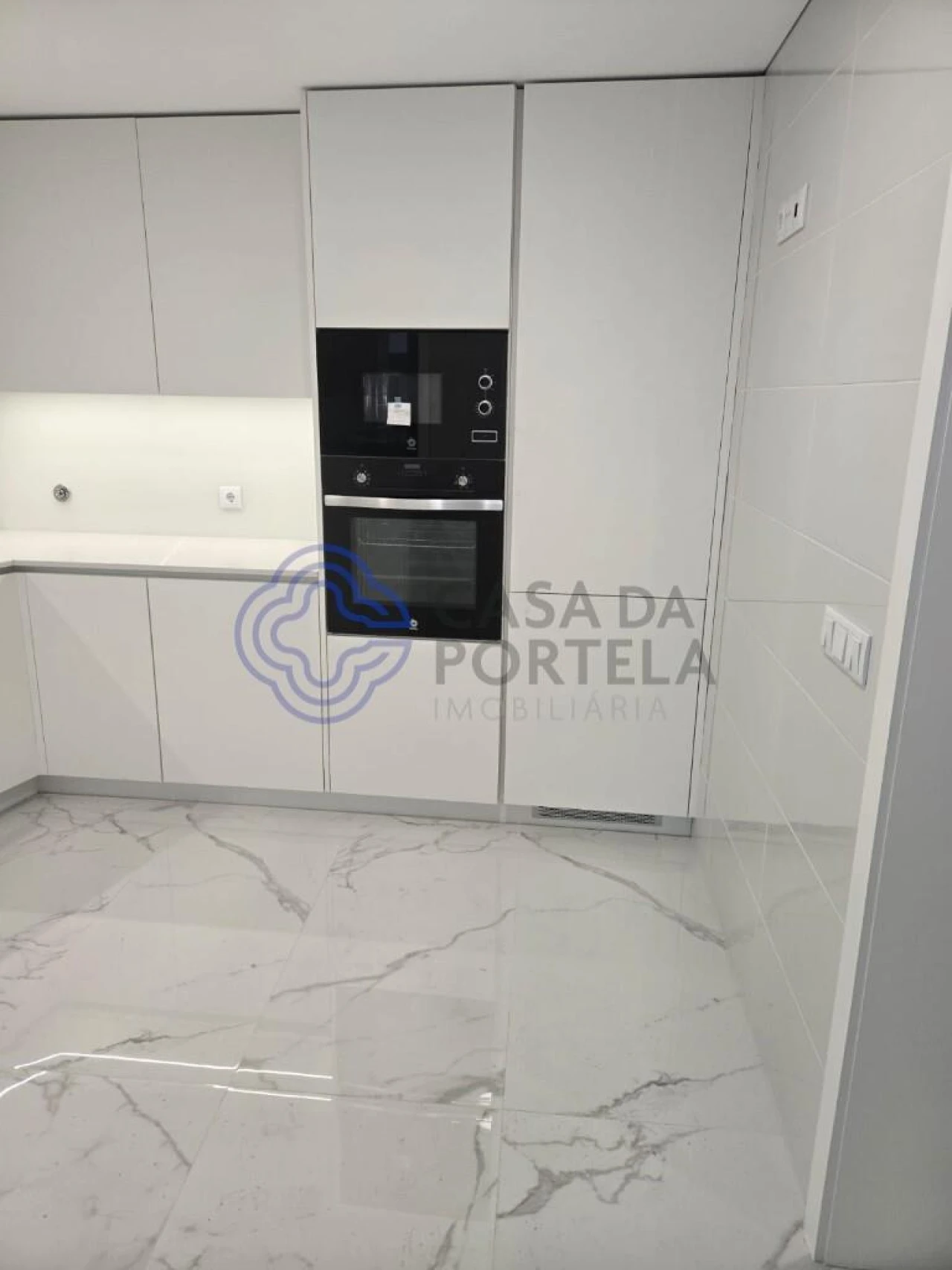 Moradia T3 para Venda em Nogueira e Silva Escura Foto 21