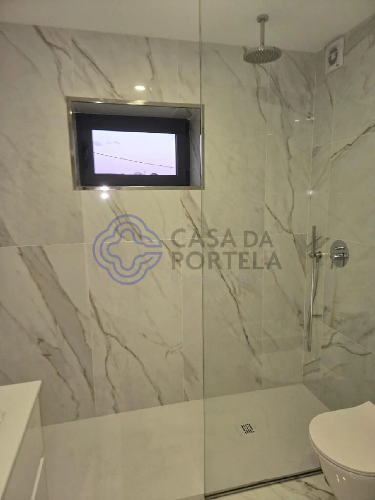 Moradia T3 para Venda em Nogueira e Silva Escura Foto 51