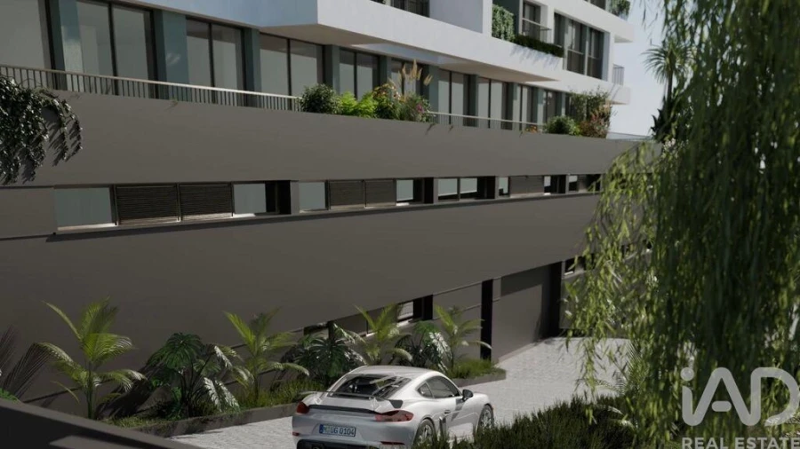 Apartamento T1 para Venda em São Martinho Foto 4