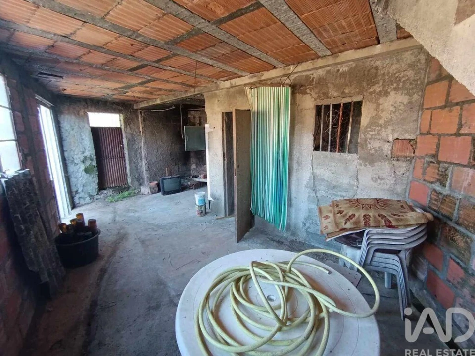 Moradia T4 para Venda em Vila e Roussas Foto 21