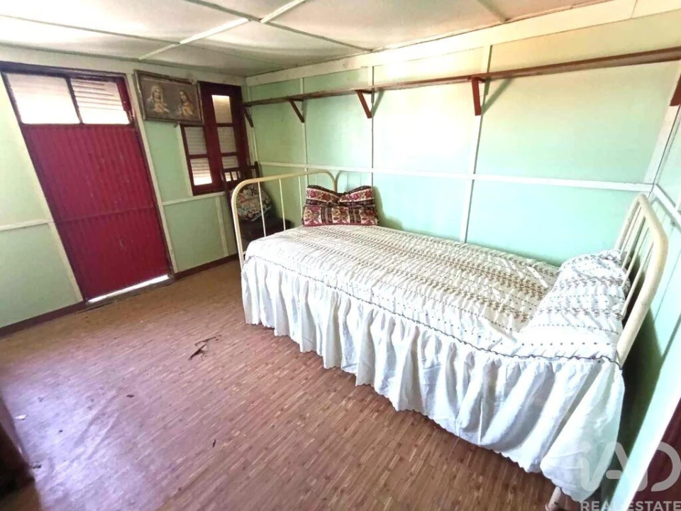 Moradia T4 para Venda em Vila e Roussas Foto 17