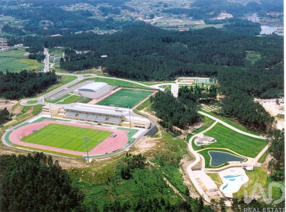 Moradia T4 para Venda em Vila e Roussas Foto 29