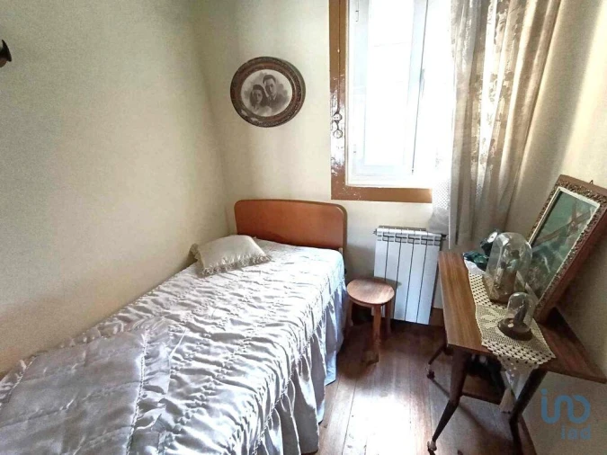 Moradia T4 para Venda em Vila e Roussas Foto 10