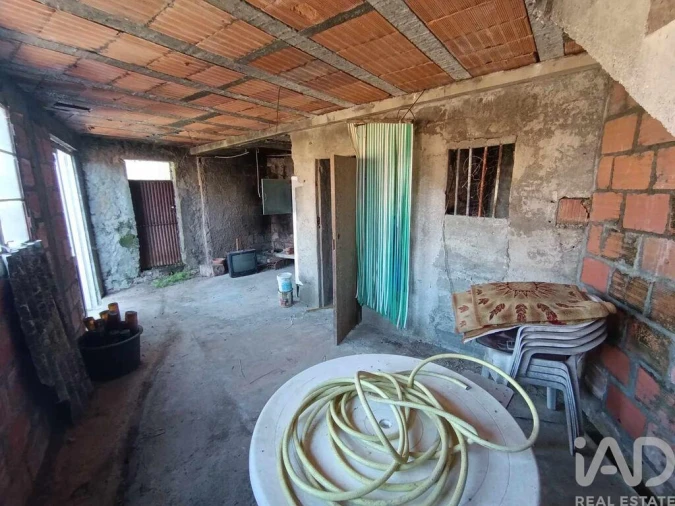 Moradia T4 para Venda em Vila e Roussas Foto 21