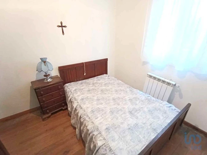 Moradia T4 para Venda em Vila e Roussas Foto 13