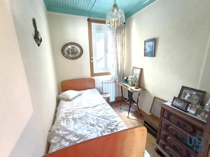 Moradia T4 para Venda em Vila e Roussas Foto 9