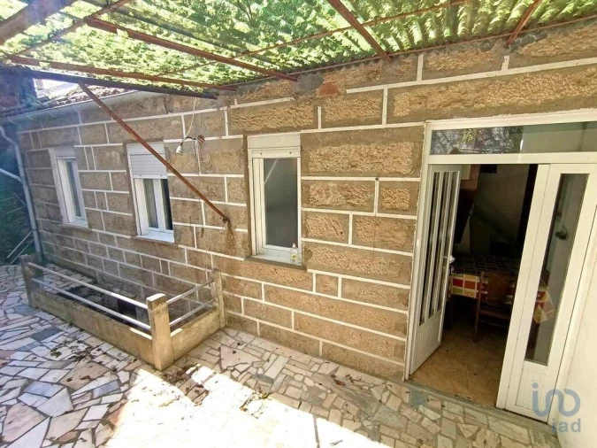 Moradia T4 para Venda em Vila e Roussas Foto 2