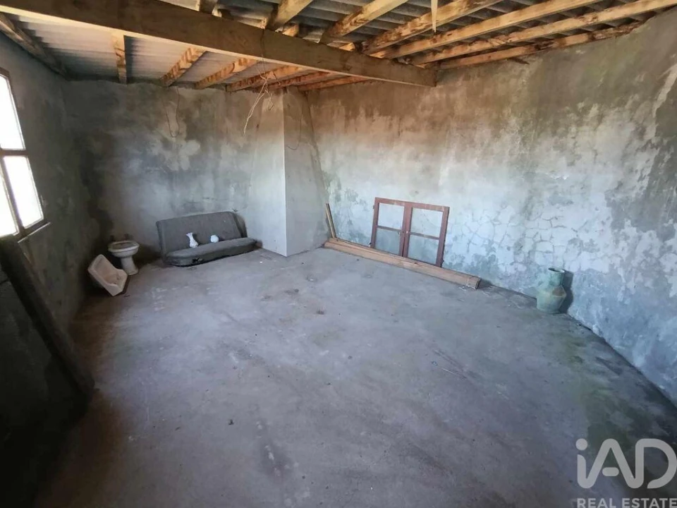 Moradia T4 para Venda em Vila e Roussas Foto 20