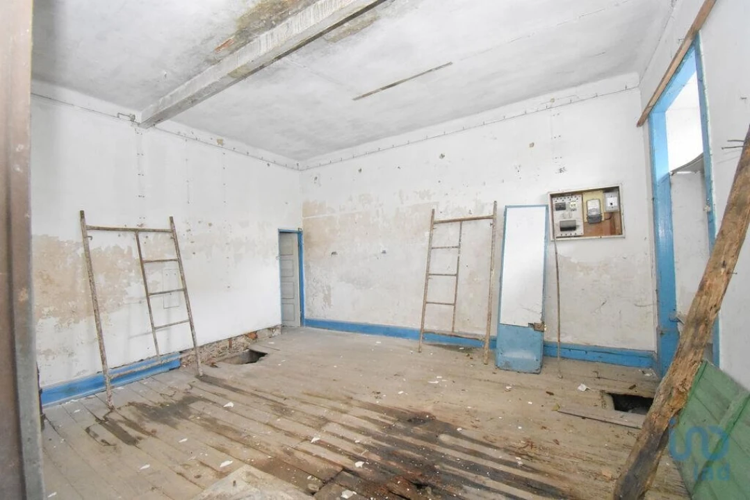 Moradia T6 para Venda em Lousã e Vilarinho Foto 4