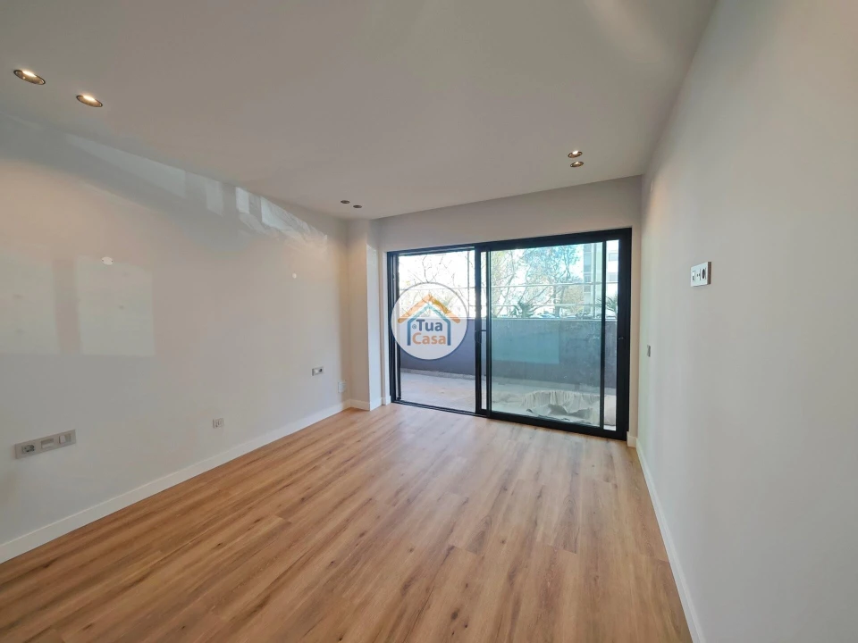 Apartamento T3 para Venda em Faro (Sé e São Pedro) Foto 14