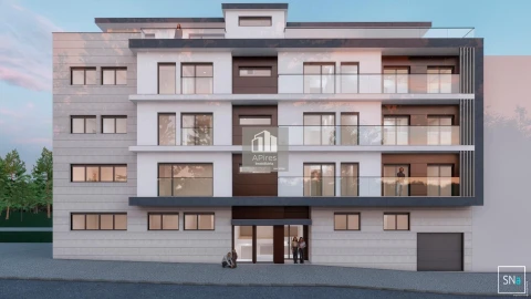 Apartamento T3 para Venda em Charneca de Caparica e Sobreda