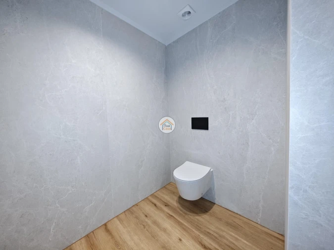 Apartamento T5 para Venda em Faro (Sé e São Pedro) Foto 54