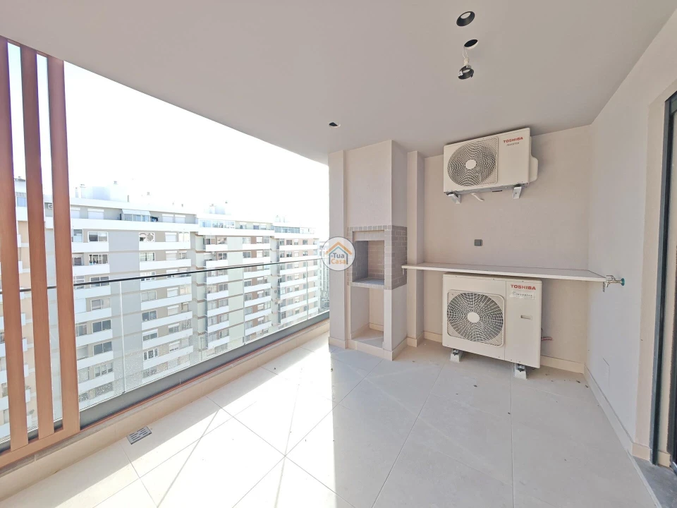 Apartamento T5 para Venda em Faro (Sé e São Pedro) Foto 16