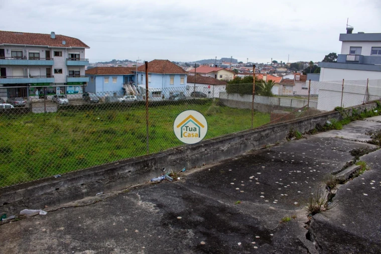 Terreno para Venda em Lourosa Foto 18