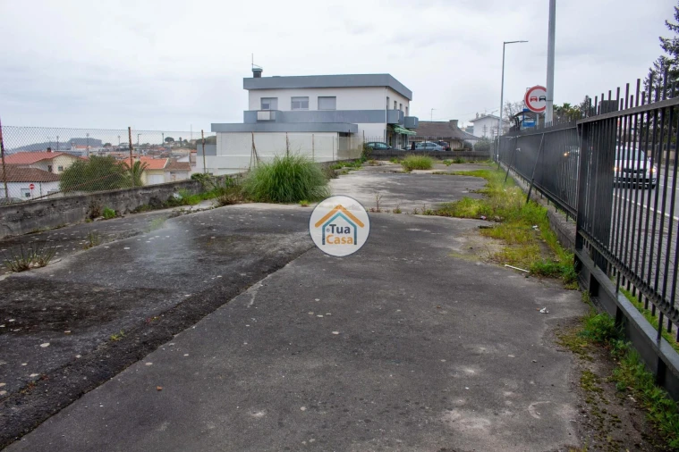 Terreno para Venda em Lourosa Foto 10