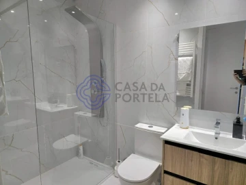 Apartamento T1 para Venda em Valongo