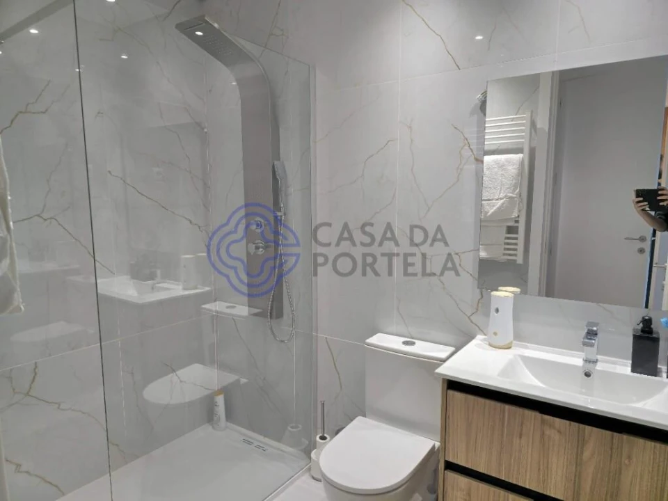 Apartamento T1 para Venda em Valongo Foto 40
