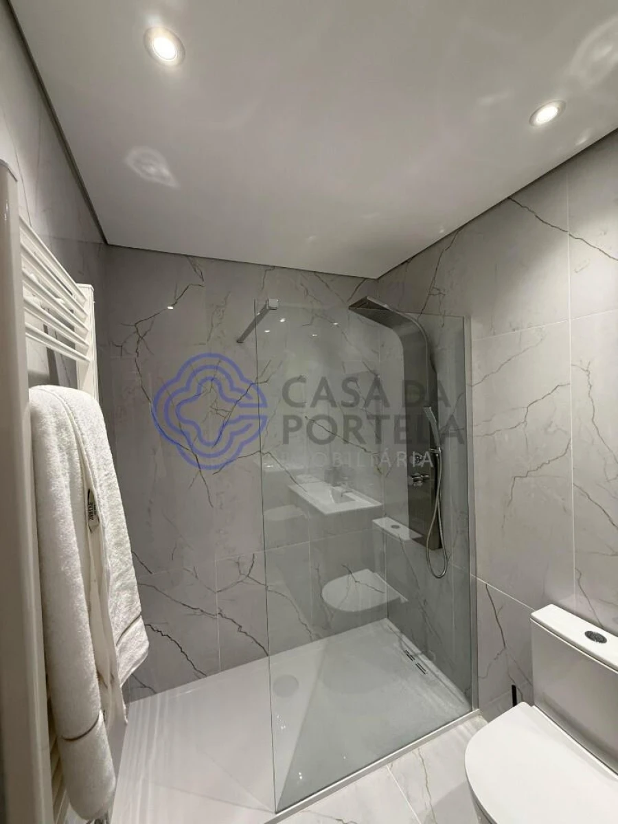 Apartamento T1 para Venda em Valongo Foto 38