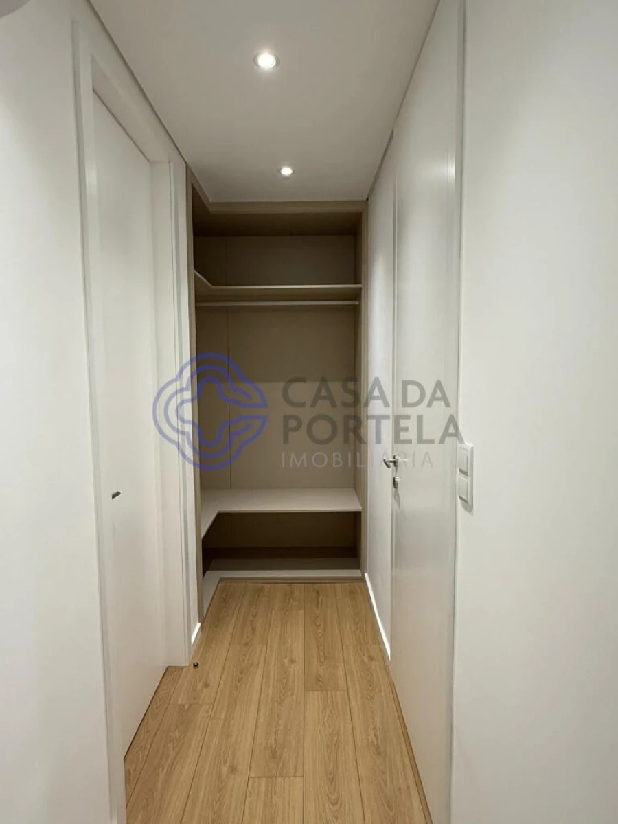 Apartamento T1 para Venda em Valongo Foto 41