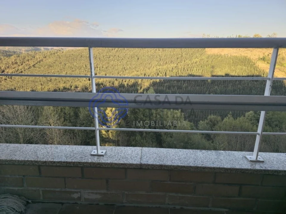 Apartamento T1 para Venda em Valongo Foto 2