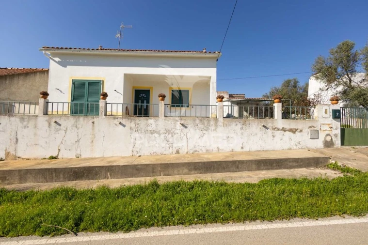 Moradia T2 para Venda em Nossa Senhora da Conceição, São Brás dos Matos, Juromenha Foto 1