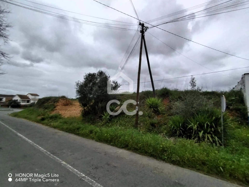 Moradia T4 para Venda em Ourique Foto 26