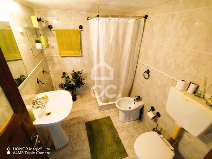 Moradia T4 para Venda em Ourique Foto 4