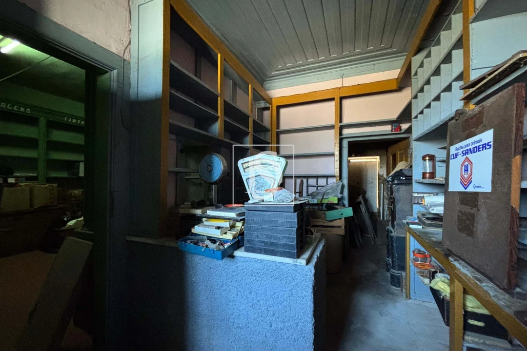 Moradia T7 para Venda em Lobão da Beira Foto 31