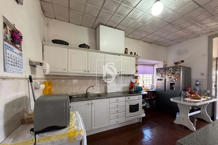 Moradia T7 para Venda em Lobão da Beira Foto 17