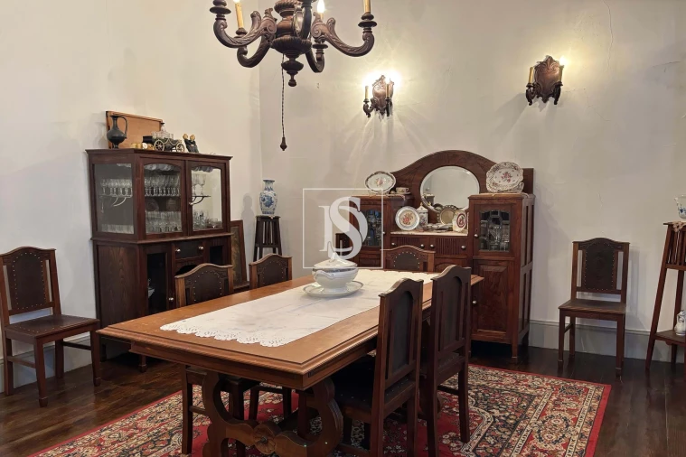 Moradia T7 para Venda em Lobão da Beira Foto 10