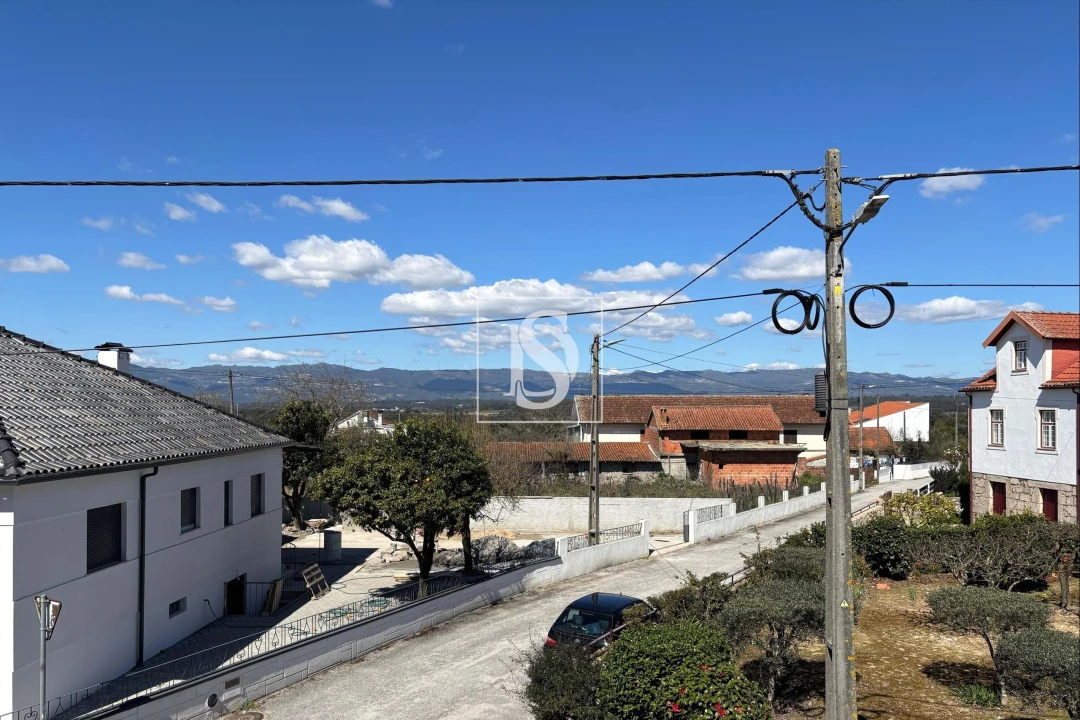 Moradia T7 para Venda em Lobão da Beira Foto 34