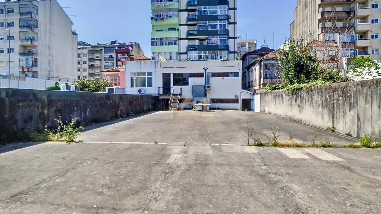 Negócio para Venda em Cedofeita, Santo Ildefonso, Sé, Miragaia, São Nicolau e Vitória Foto 23