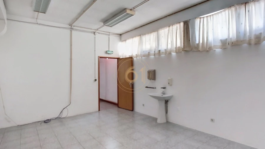 Negócio para Venda em Cedofeita, Santo Ildefonso, Sé, Miragaia, São Nicolau e Vitória Foto 9