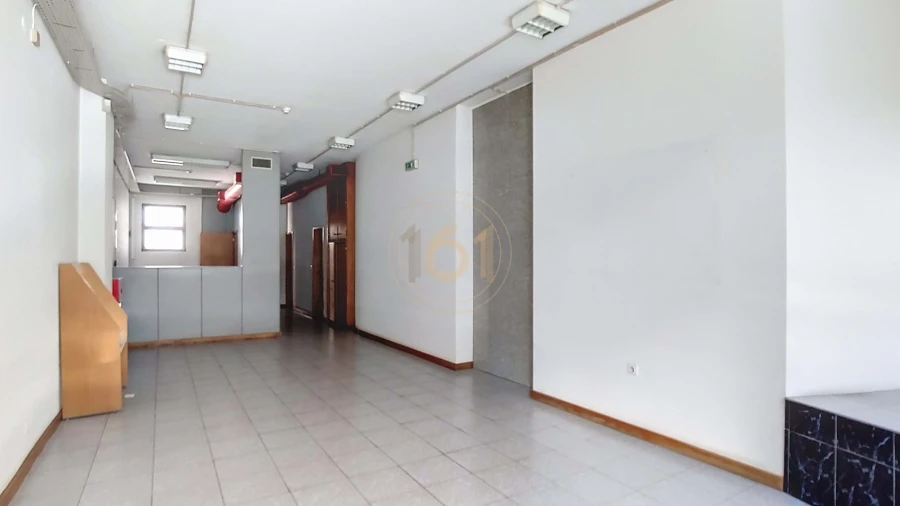 Negócio para Venda em Cedofeita, Santo Ildefonso, Sé, Miragaia, São Nicolau e Vitória Foto 3