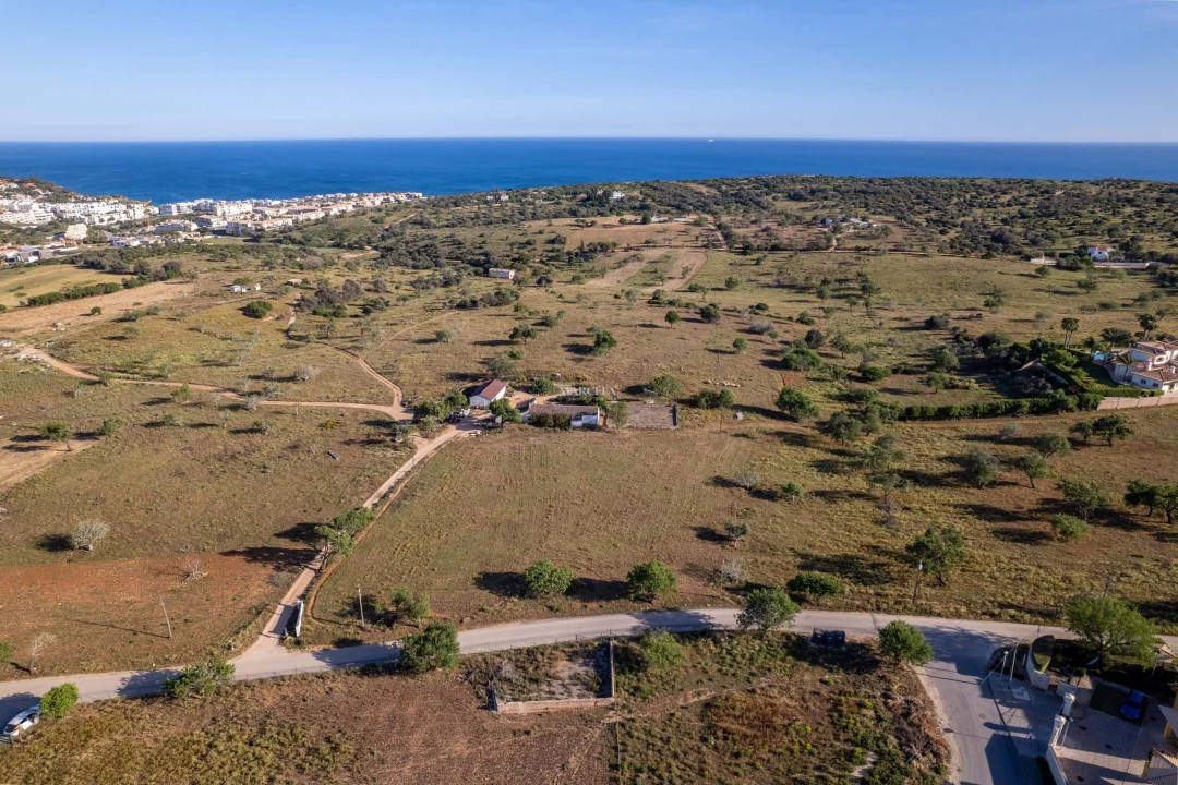 Moradia T4 para Venda em Lagos (São Sebastião e Santa Maria) Foto 16