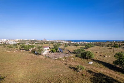 Moradia T4 para Venda em Lagos (São Sebastião e Santa Maria)