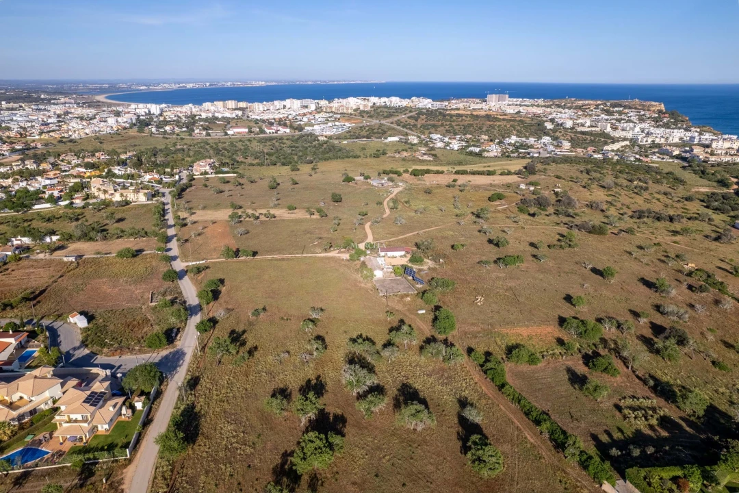 Moradia T4 para Venda em Lagos (São Sebastião e Santa Maria) Foto 20
