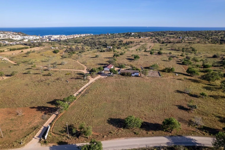Moradia T4 para Venda em Lagos (São Sebastião e Santa Maria) Foto 14