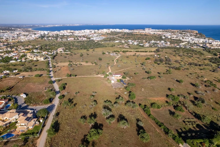 Moradia T4 para Venda em Lagos (São Sebastião e Santa Maria) Foto 20