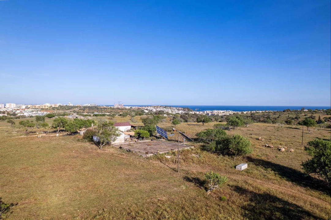 Moradia T4 para Venda em Lagos (São Sebastião e Santa Maria) Foto 19