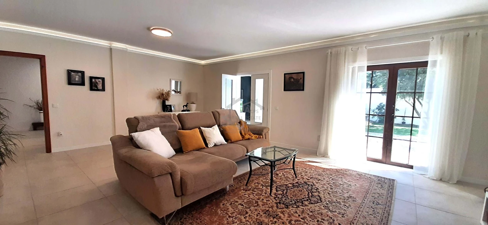 Moradia T5 para Venda em Alcobaça e Vestiaria Foto 6