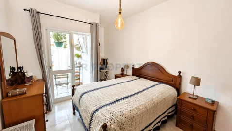 Apartamento T2 para Venda em Quarteira